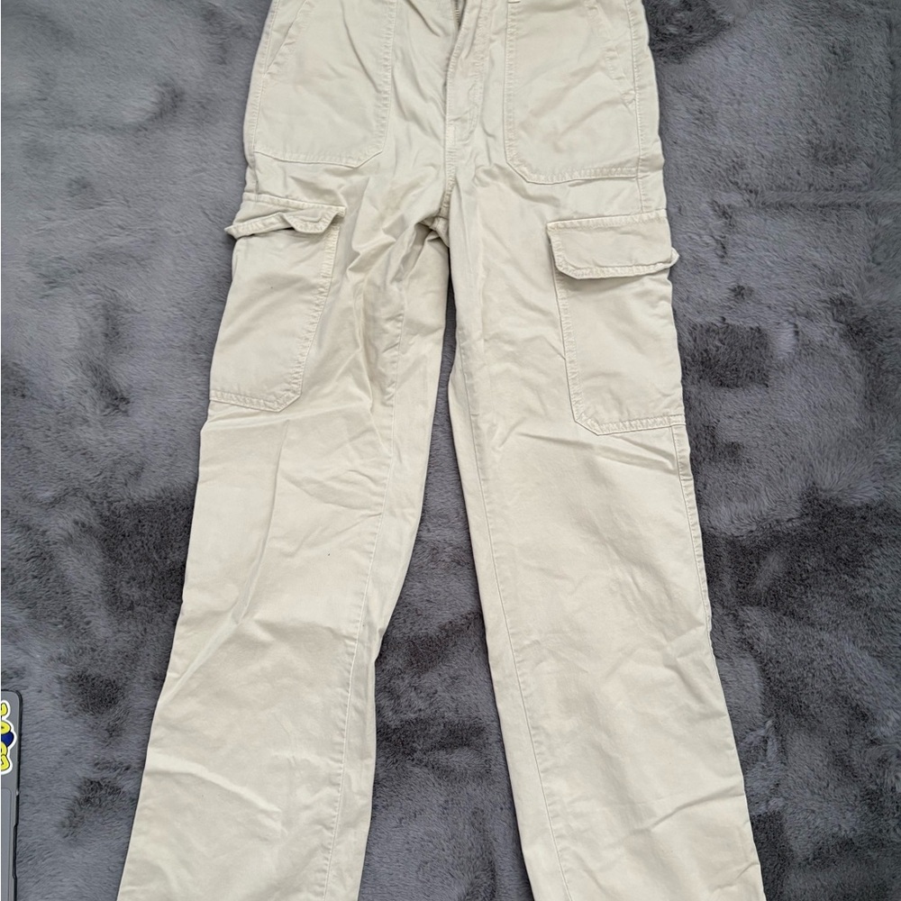 Zara Women's Cream Straight Leg Pants